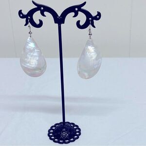 Vintage Mother of Pearl Shell Tear Drop Earrings 2.5” Gorgeous